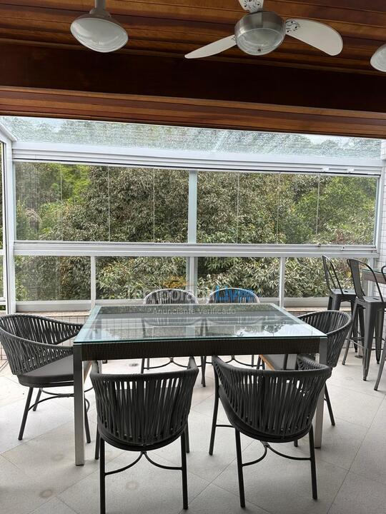 Apartamento para aluguel de temporada em Ubatuba (Praia Grande)