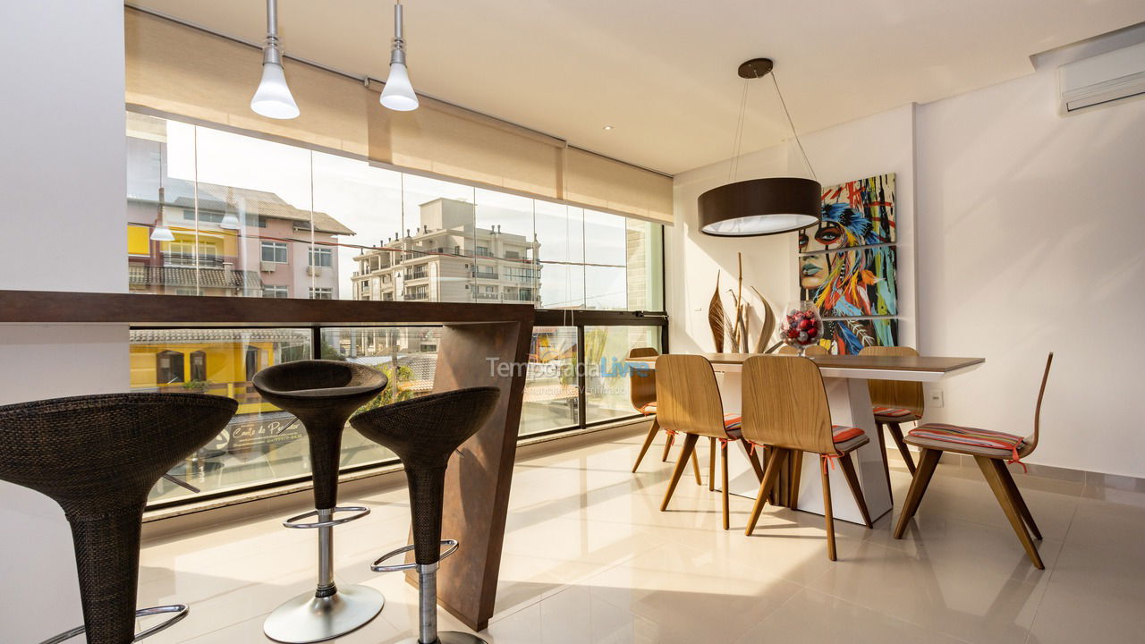 Apartamento para aluguel de temporada em Bombinhas (Canto Grande)