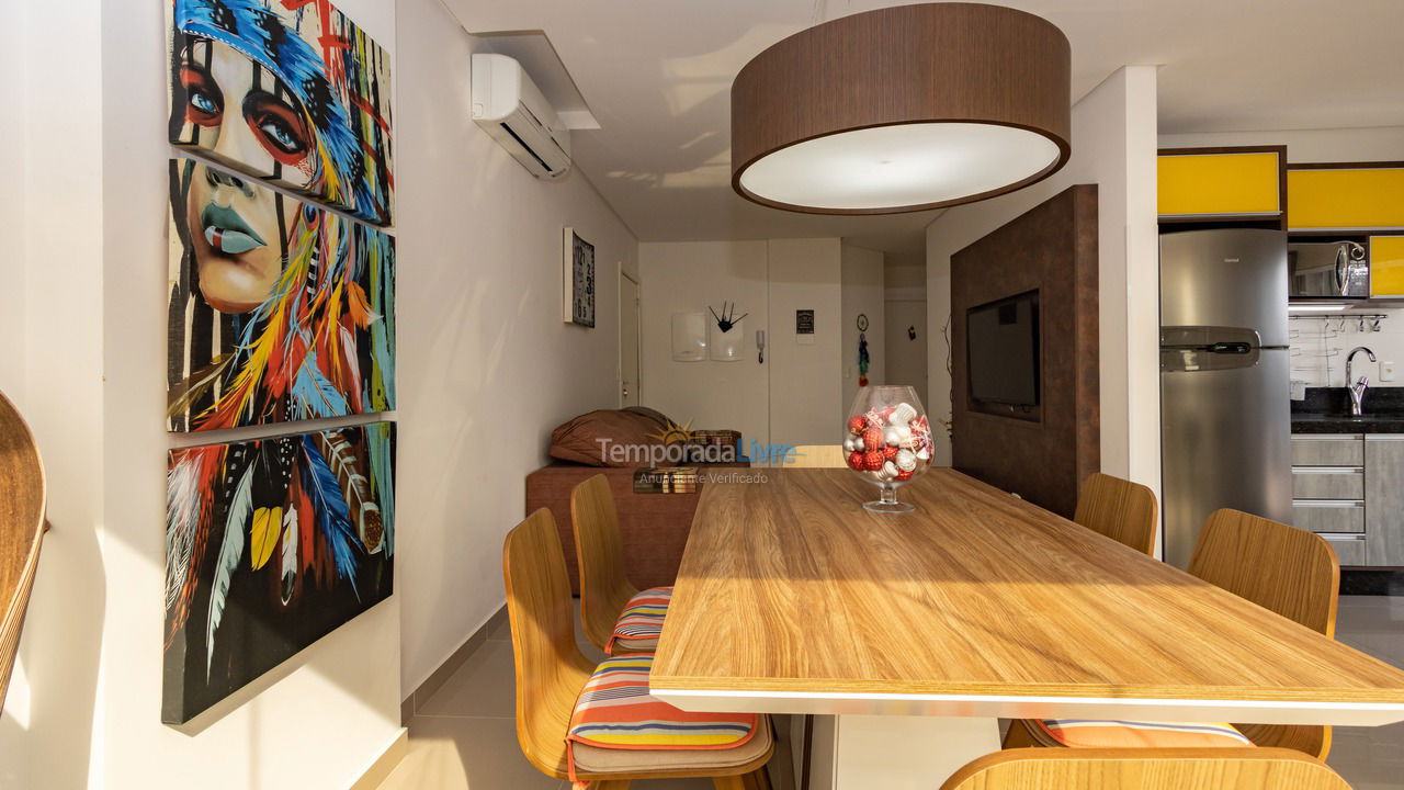 Apartamento para aluguel de temporada em Bombinhas (Canto Grande)
