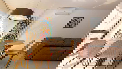Lindo Apartamento com 2 dormitórios Canto Grande