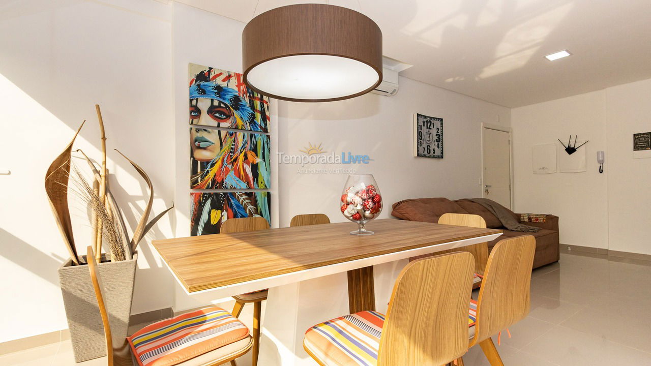 Apartamento para aluguel de temporada em Bombinhas (Canto Grande)