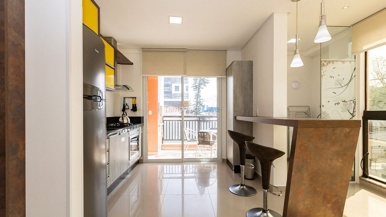 Apartamento para aluguel de temporada em Bombinhas (Canto Grande)