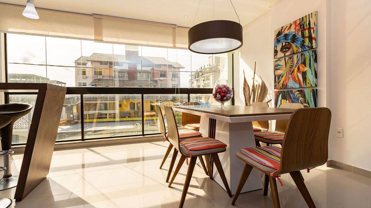Apartamento para aluguel de temporada em Bombinhas (Canto Grande)