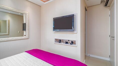 JURERÊ, 2 HABITACIONES (1 SUITE), AMUEBLADO