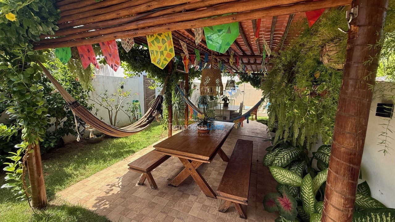 Casa para alquiler de vacaciones em Nísia Floresta (Praia de Pirangi Rn)