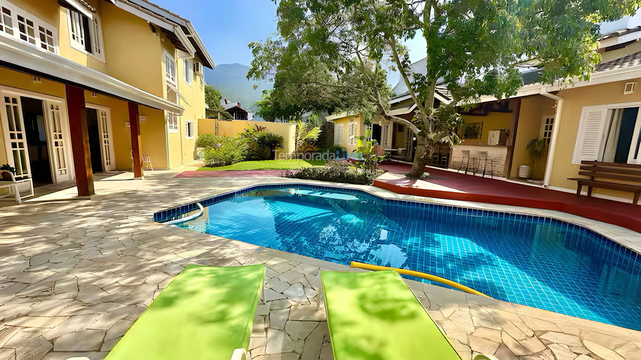 Casa para aluguel de temporada em São Sebastião (Portal do Olaria)