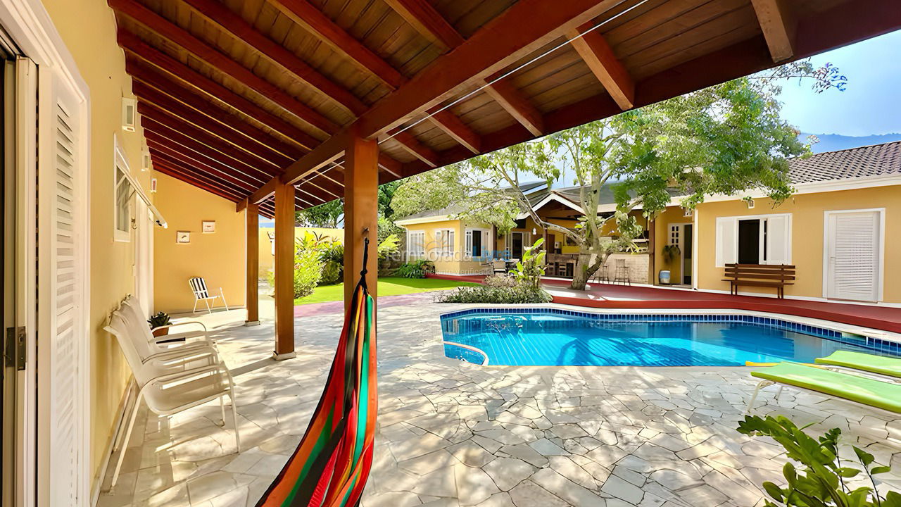 Casa para aluguel de temporada em São Sebastião (Portal do Olaria)