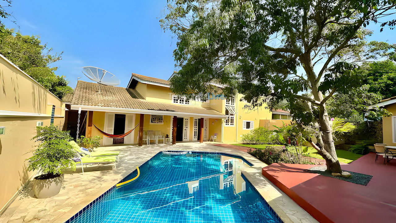 Casa para aluguel de temporada em São Sebastião (Portal do Olaria)