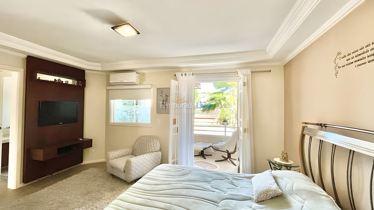 Casa para aluguel de temporada em São Sebastião (Portal do Olaria)