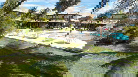 Apartamento full en condominio geriba buzios