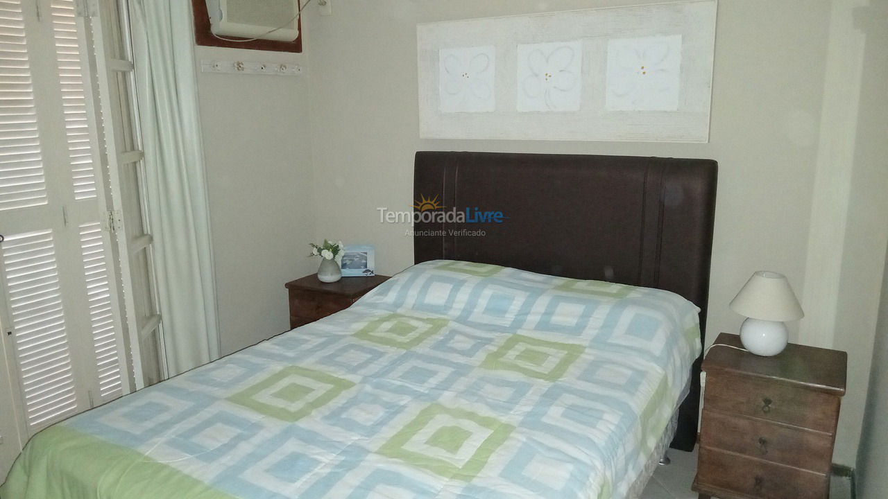 Apartamento para aluguel de temporada em Armação dos Búzios (Geribá)