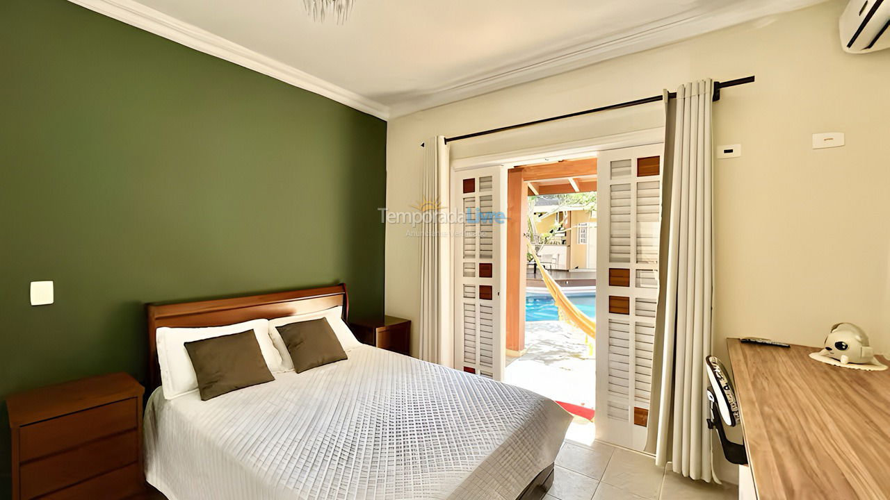 Casa para aluguel de temporada em São Sebastião (Portal do Olaria)