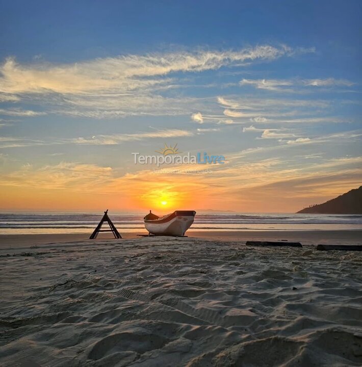Apartamento para alquiler de vacaciones em Bombinhas (Praia de Bombas)