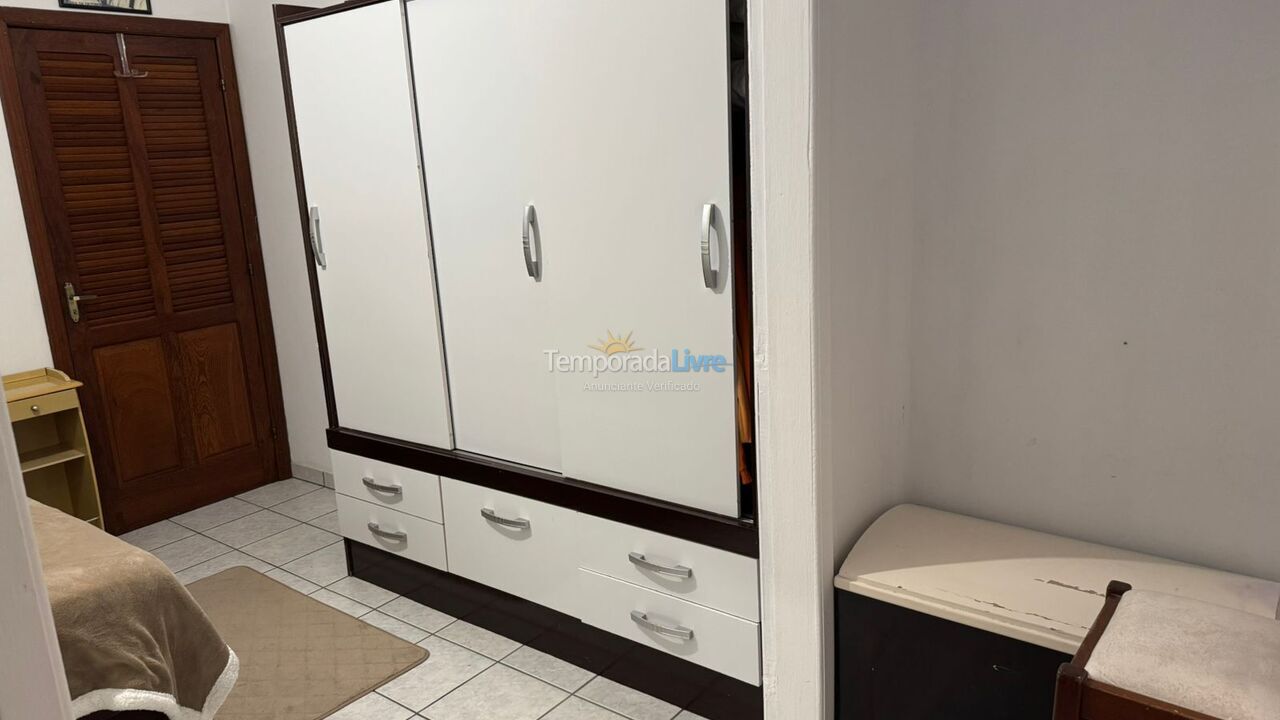 Casa para aluguel de temporada em Florianopolis (Praia dos Ingleses)