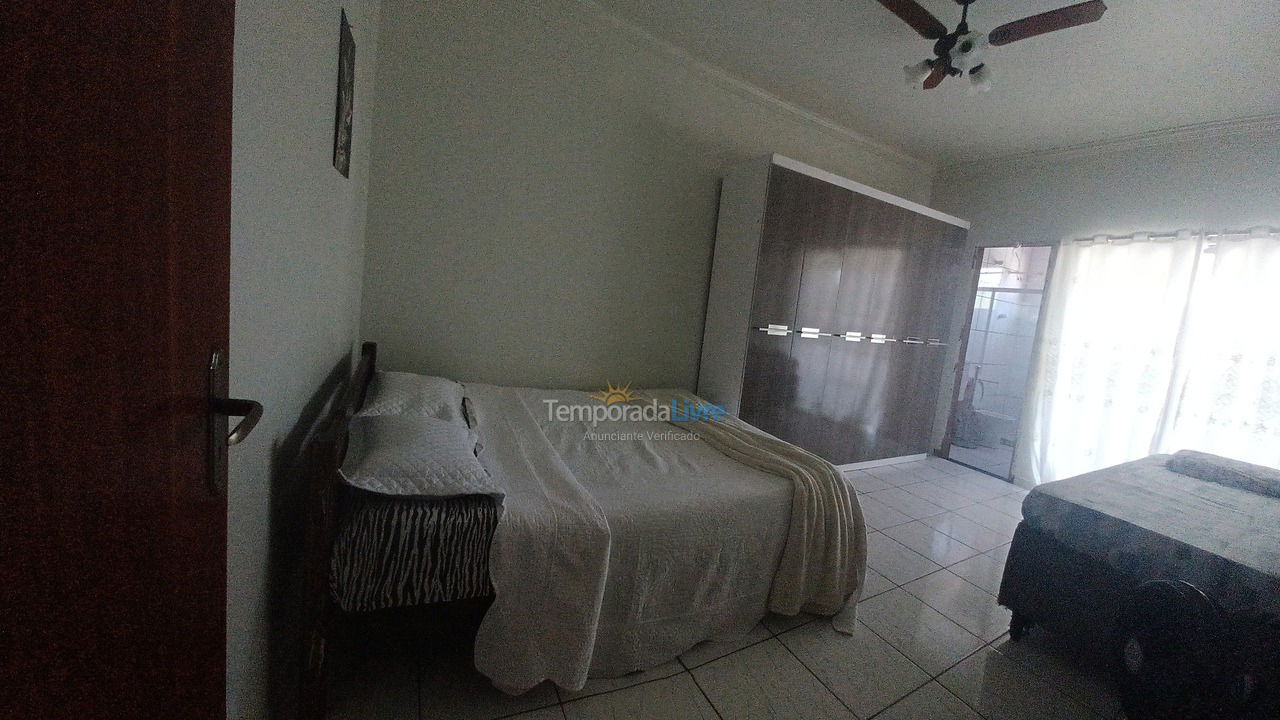 Casa para aluguel de temporada em Araruama (Ponte dos Leites)