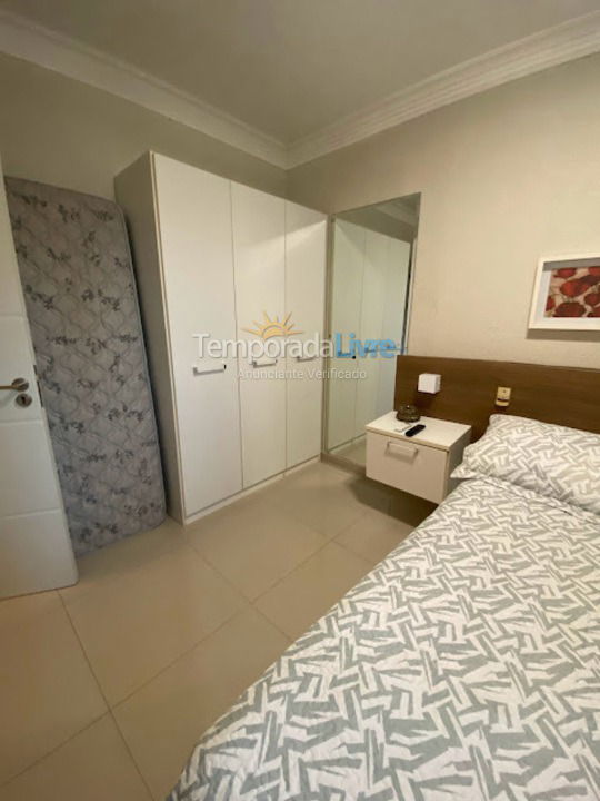 Apartamento para aluguel de temporada em Bombinhas (Praia de Bombas)