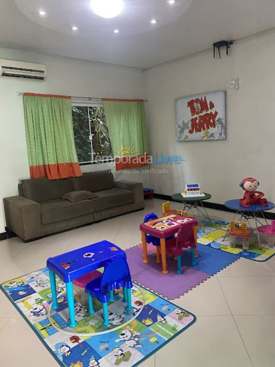Apartamento para aluguel de temporada em Bombinhas (Praia de Bombas)