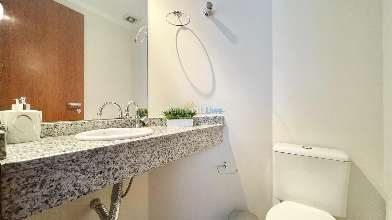 Apartment for vacation rental in Itapema (Meia Praia)