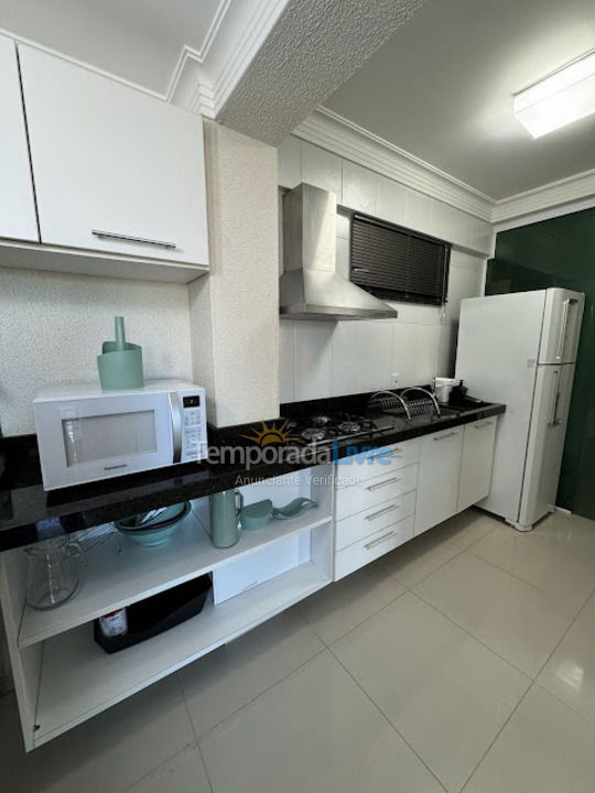 Apartment for vacation rental in Bombinhas (Praia de Bombas)