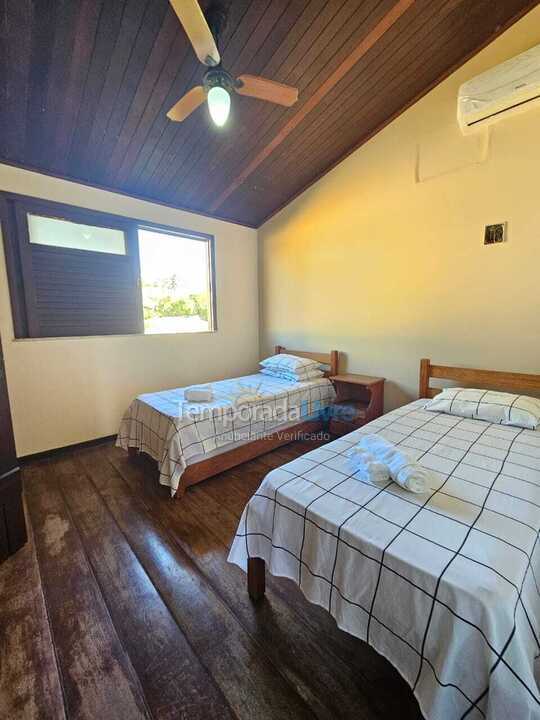 Casa para aluguel de temporada em Lauro de Freitas (Vilas do Atlântico Ba)