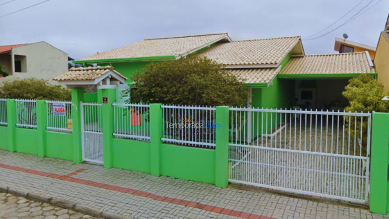 House for vacation rental in Bombinhas (Canto Grande)