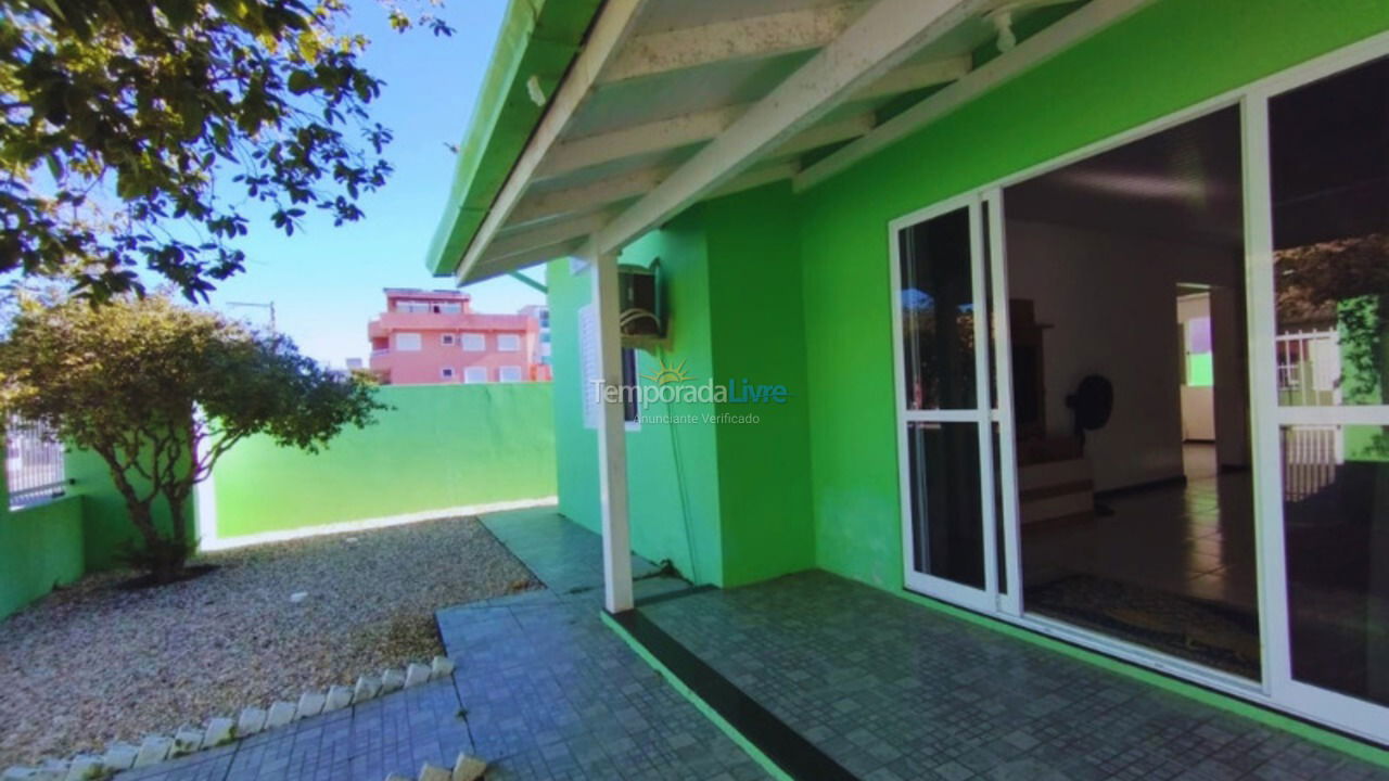 House for vacation rental in Bombinhas (Canto Grande)
