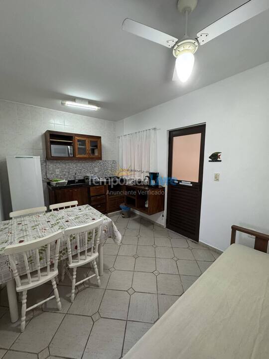 Apartment for vacation rental in Bombinhas (Praia de Bombinhas)