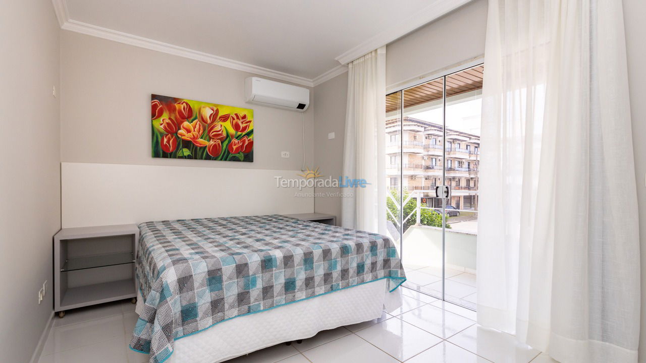 Apartamento para aluguel de temporada em Bombinhas (Mariscal)