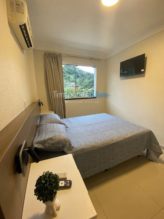 Apartamento para aluguel de temporada em Bombinhas (Praia de Bombas)