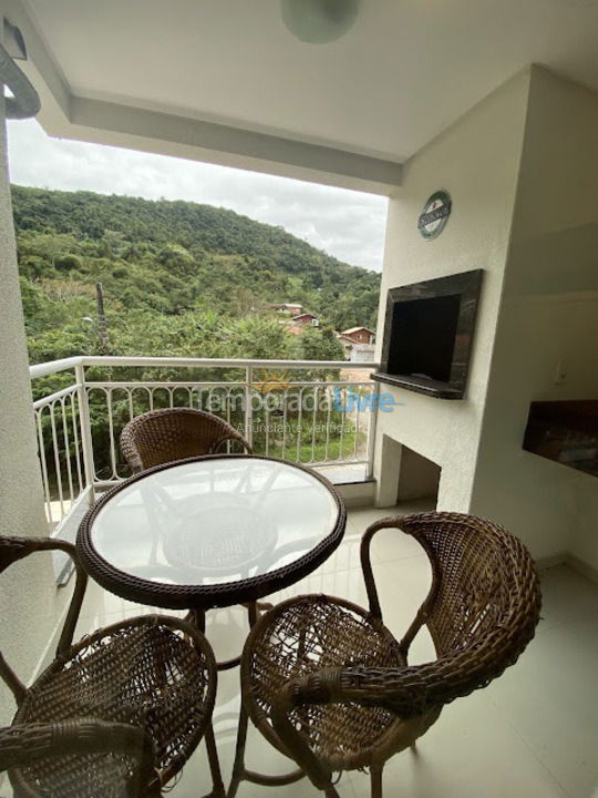 Apartamento para aluguel de temporada em Bombinhas (Praia de Bombas)