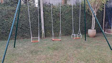🌳 Chácara Completa em Mairiporã – para até 16 pessoas!