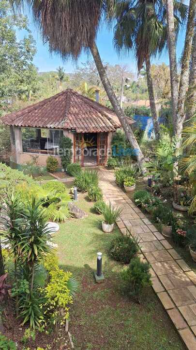 Chácara / sítio para aluguel de temporada em Mairiporã (Jardim Cinco Lagos)