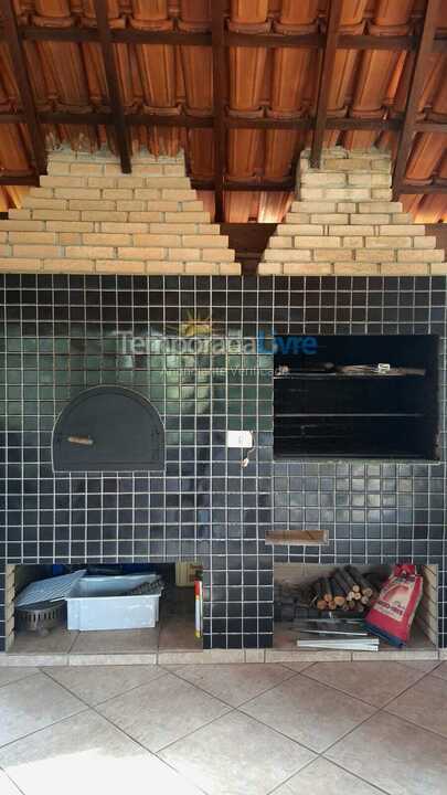 Chácara / sítio para aluguel de temporada em Mairiporã (Jardim Cinco Lagos)