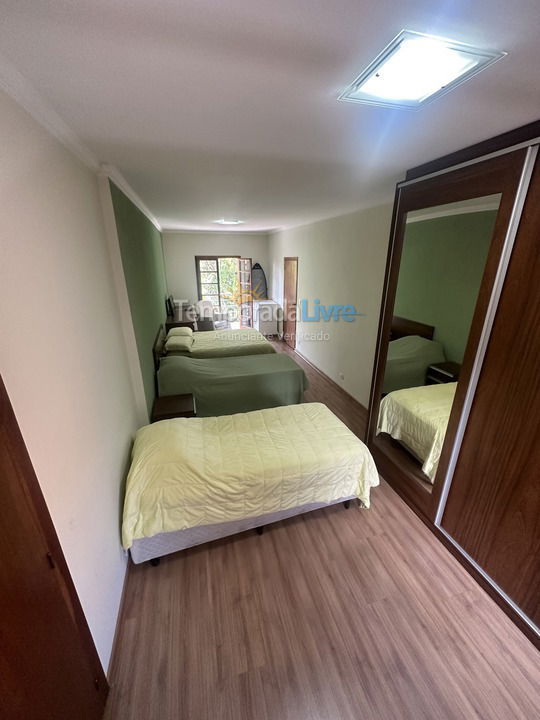 Chácara / sítio para aluguel de temporada em Mairiporã (Jardim Cinco Lagos)