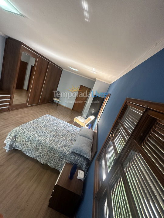 Chácara / sítio para aluguel de temporada em Mairiporã (Jardim Cinco Lagos)