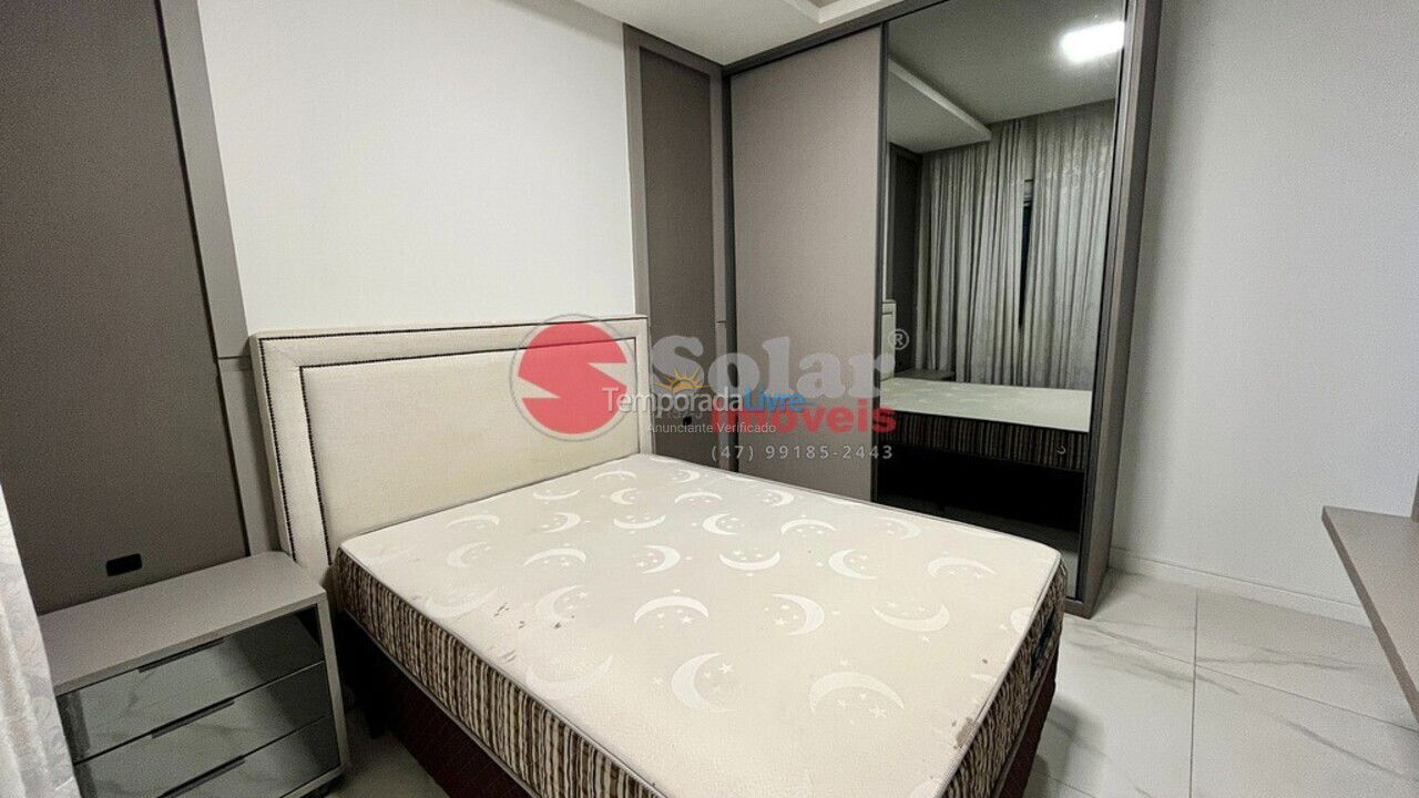 Apartment for vacation rental in Itapema (Meia Praia Quadra do Mar)