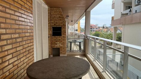 Seasonal apartment 100 meters from the beach, 2 and 3 bedrooms