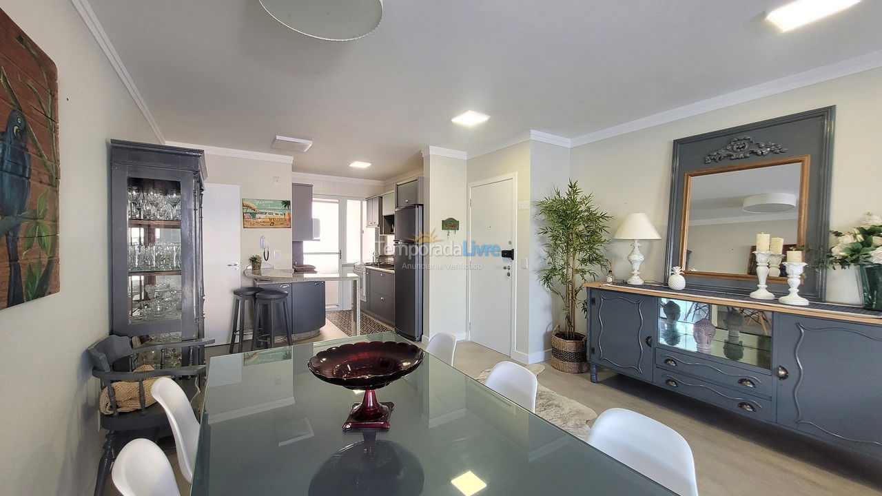 Apartamento para aluguel de temporada em Florianopolis (Praia dos Ingleses)