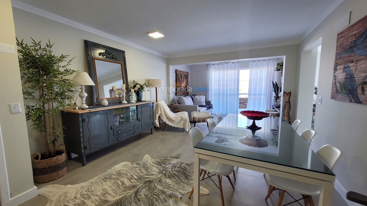 Apartamento para aluguel de temporada em Florianopolis (Praia dos Ingleses)