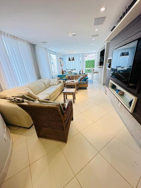 Casa para aluguel de temporada em São Sebastião (Juquehy)