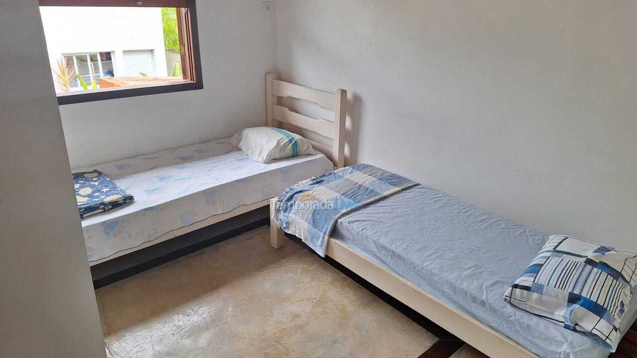 Casa para aluguel de temporada em São Sebastião (Camburi)