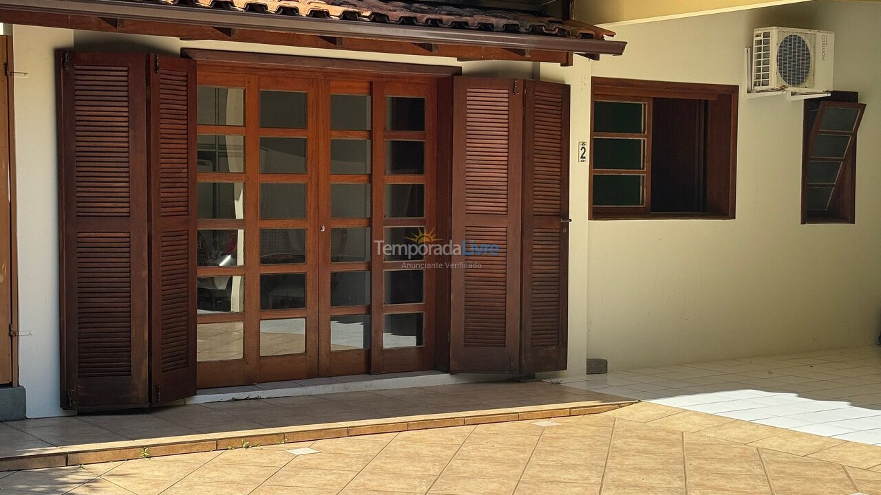 Apartamento para aluguel de temporada em Florianópolis (Centro)