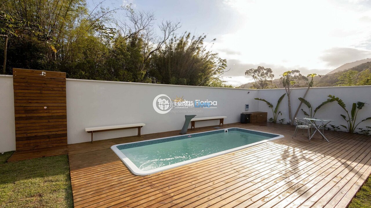 Casa para aluguel de temporada em Florianópolis (Rio Tavares)