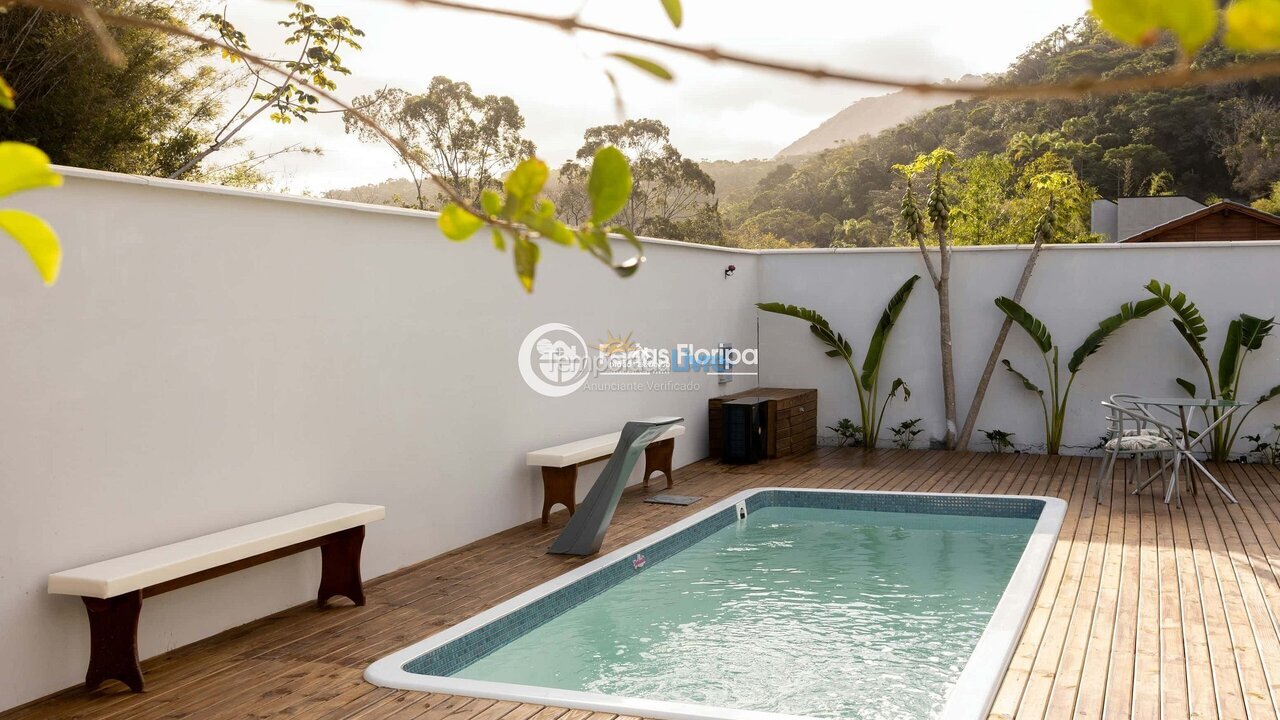 Casa para aluguel de temporada em Florianópolis (Rio Tavares)