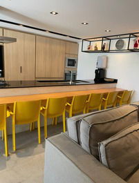 Apartamento moderno en Guarujá: comodidad y seguridad