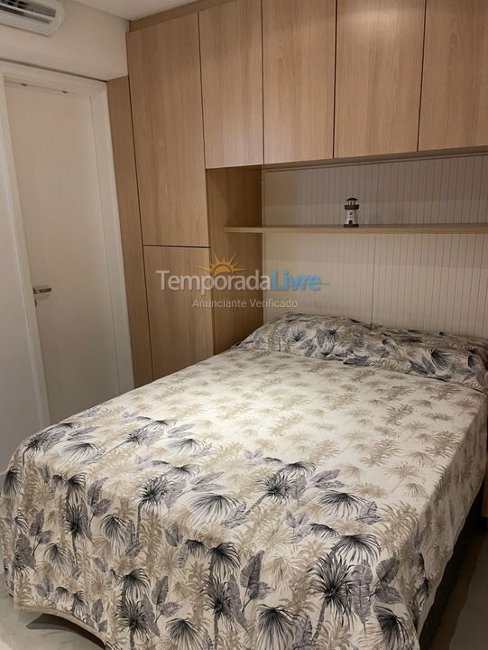 Apartamento para alquiler de vacaciones em Guarujá (Pitangueiras)