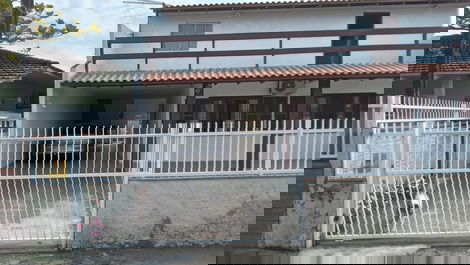¡Gran casa! con 3 habitaciones en São Francisco do Sul en Enseada.