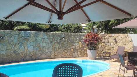 Casa para alugar em Florianopolis - Campeche