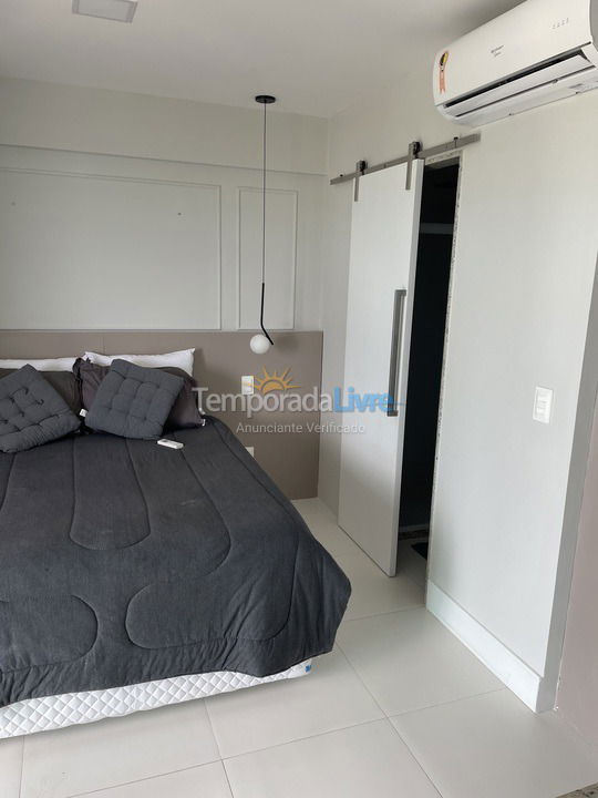 Apartamento para aluguel de temporada em Salvador (Itapuã)