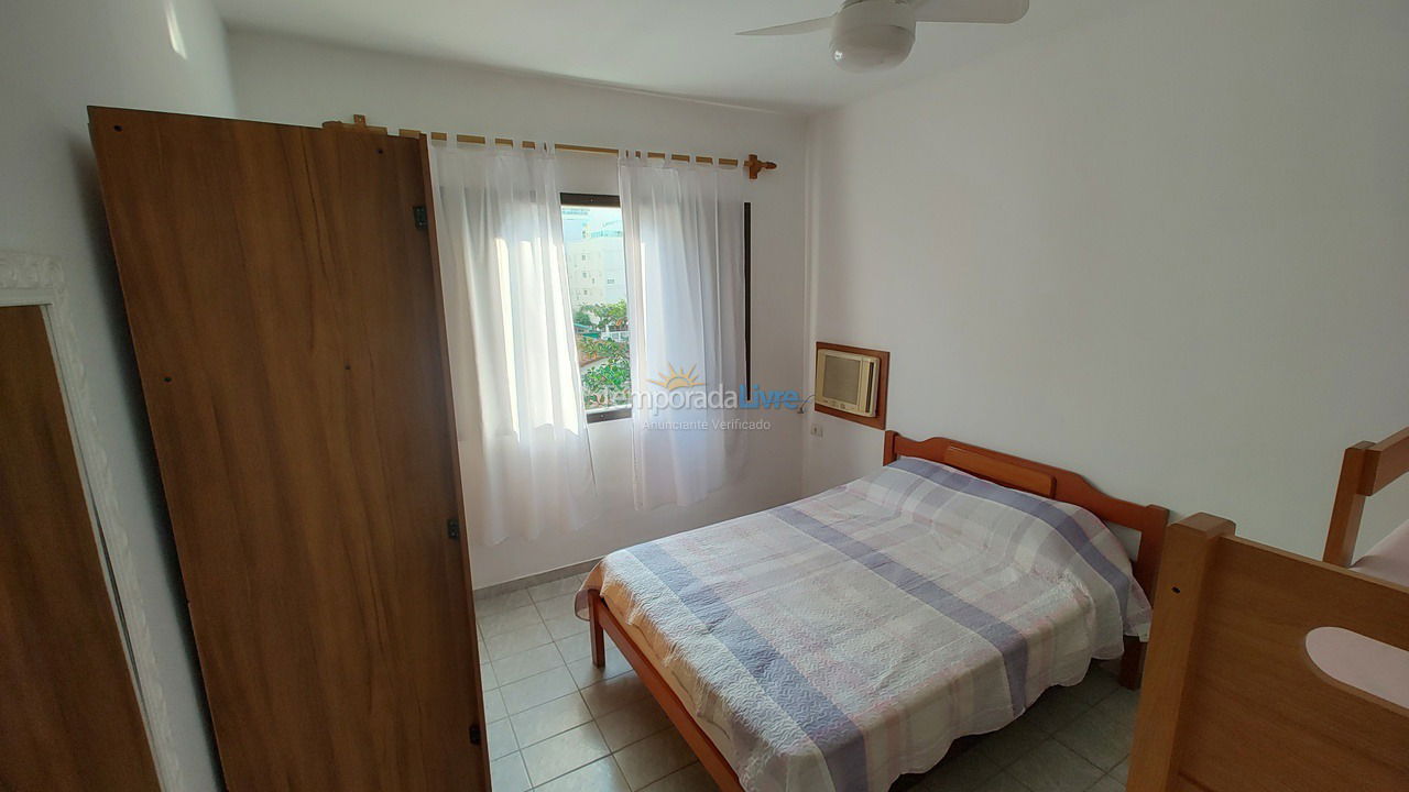 Apartamento para aluguel de temporada em Guarujá (Balneário Cidade Atlântica Guarujá)
